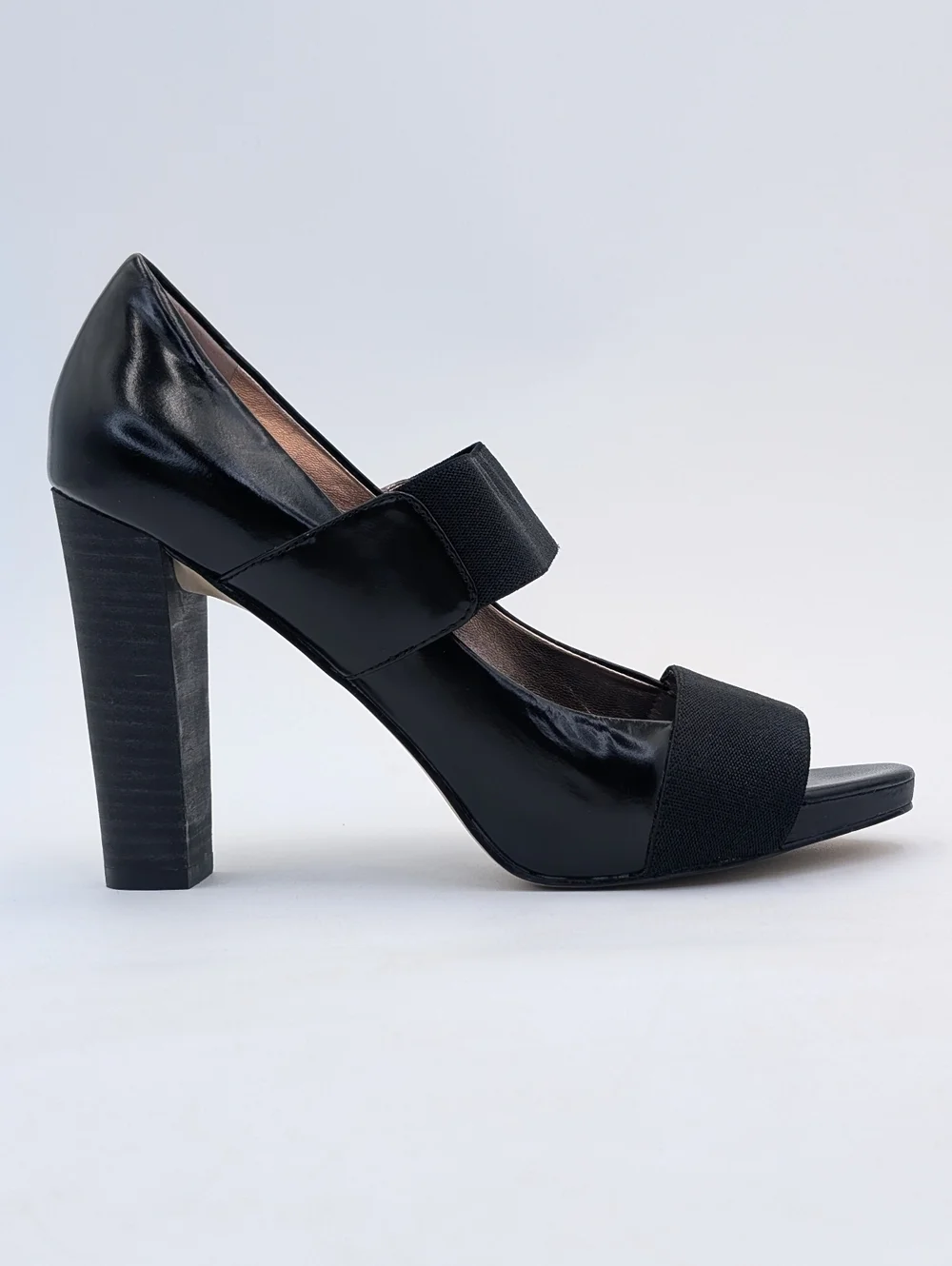 Banana Republic sculptural heel